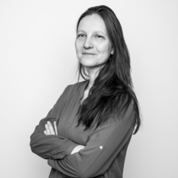 ISABELLE HOEBRECHTS
